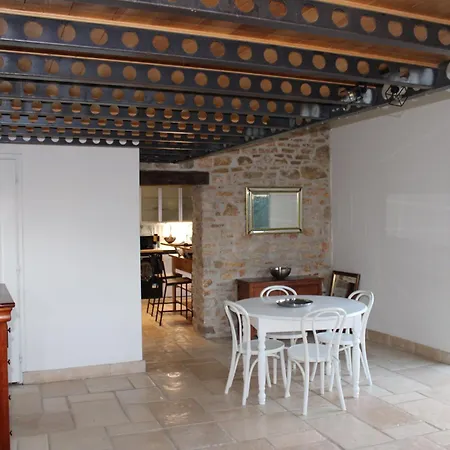 度假居 Du Beaujolais Lyonnais *
